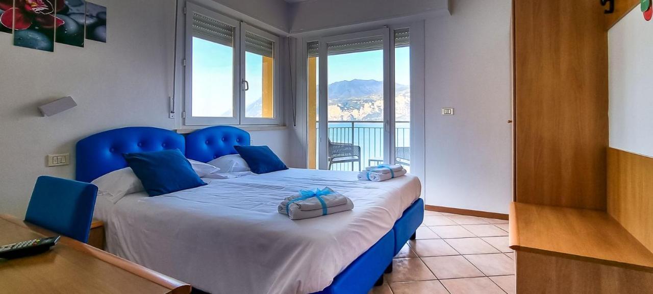 Hotel Casa Marinella Malcesine Exterior foto